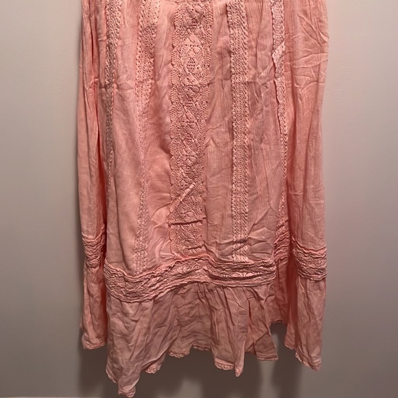 SPELL Cassie Lace Gown in Petal Size Small NWT - Picture 6 of 16